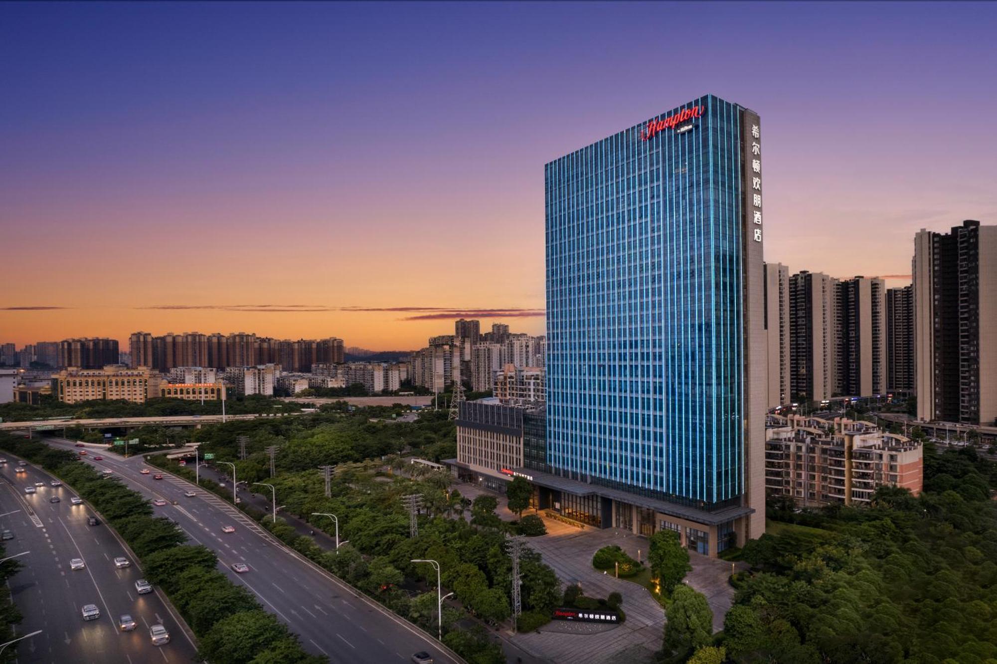 Hotel Hampton By Hilton Nanning Jiangnan Esterno foto